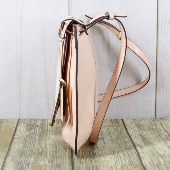 VINCE CAMUTO Flap Crossbody Shoulder Purse Bag - Picture 5 of 12